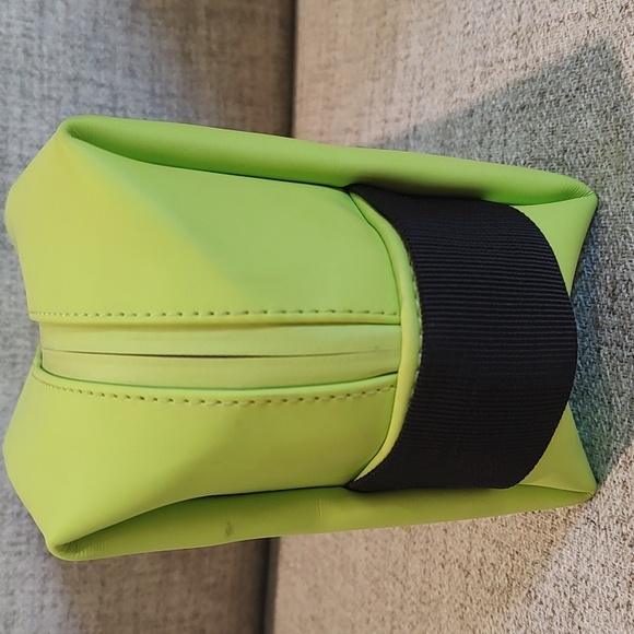 RAINS Lime Green Small Wash Bag Toiletry Bag Used *MARKS - Picture 2 of 8